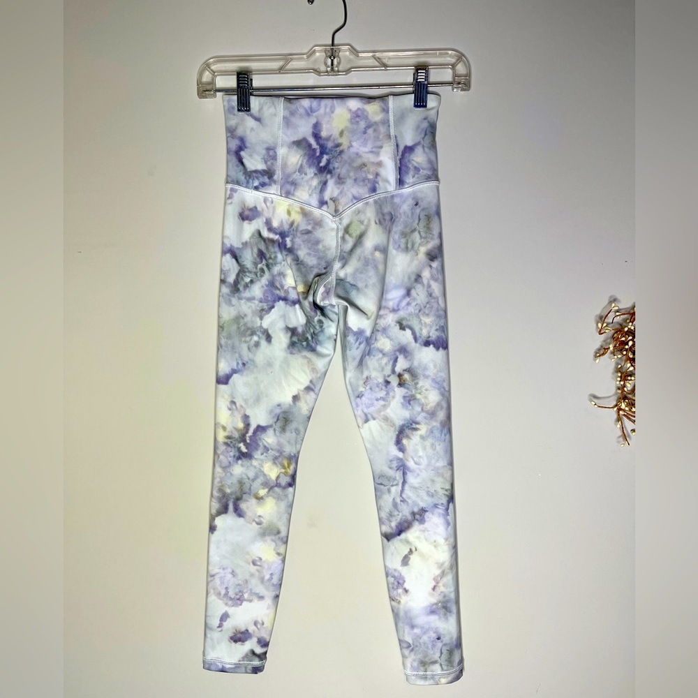 Athleta Elation Snow Dye 7/8 Tights Size XXS